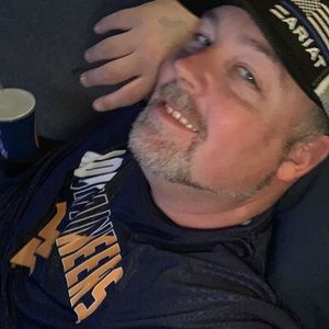 Meet your Posher, Josh